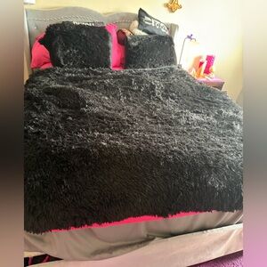Black Faux Fur Duvet Bedding Set